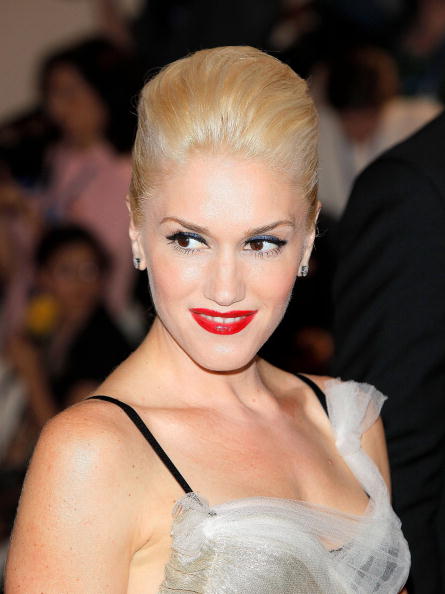 gwen stefani red lips. Red lipstick certainly has the